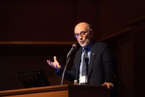 Photo of Dr.Harvey Max Chochinov